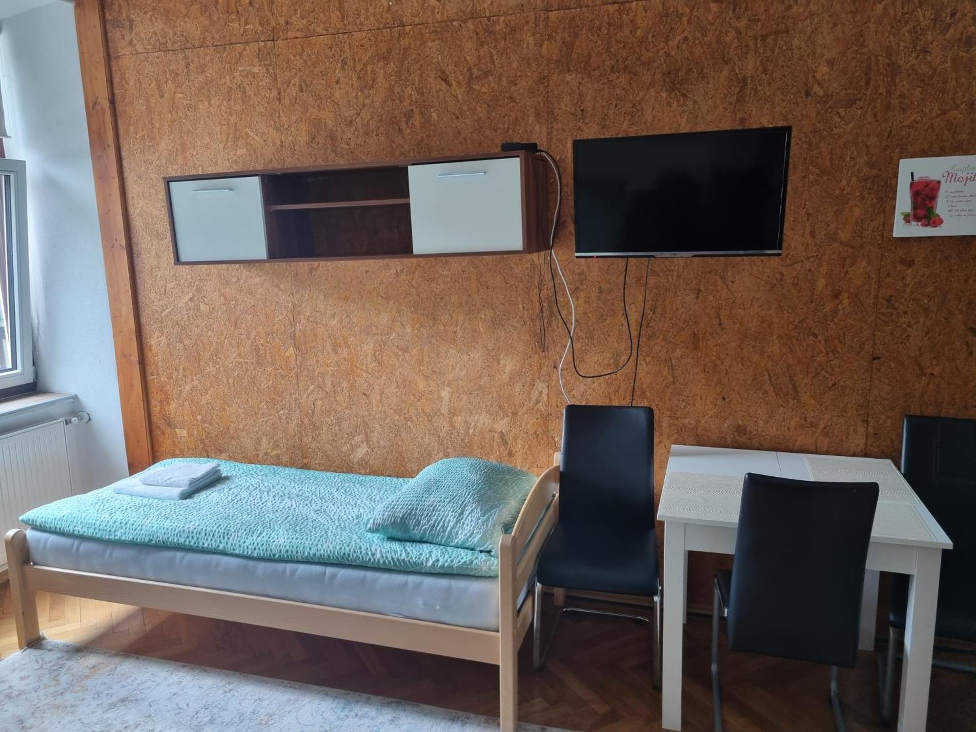 Apartments Fazarinc S Parkiriscem Целие Екстериор снимка