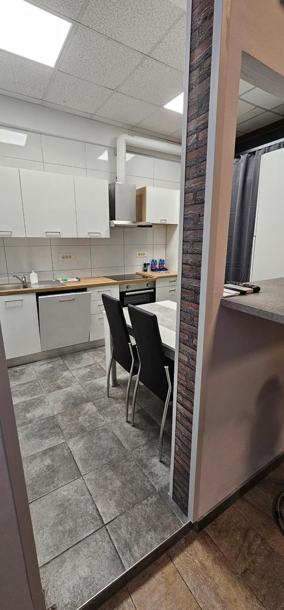 Apartments Fazarinc S Parkiriscem Целие Екстериор снимка